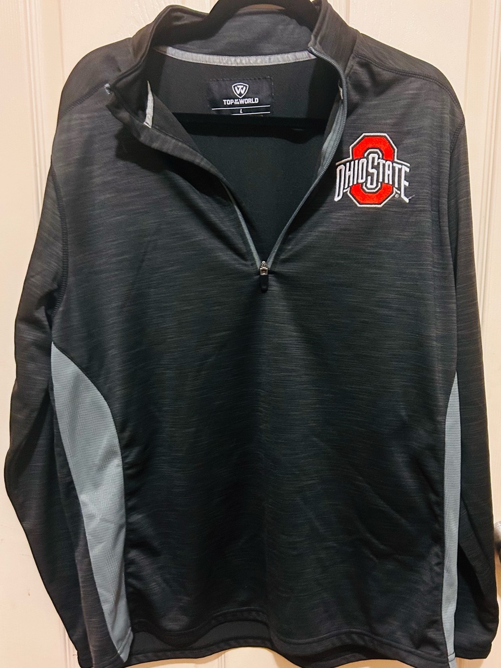 Top of the World Black and White Logo Pullover